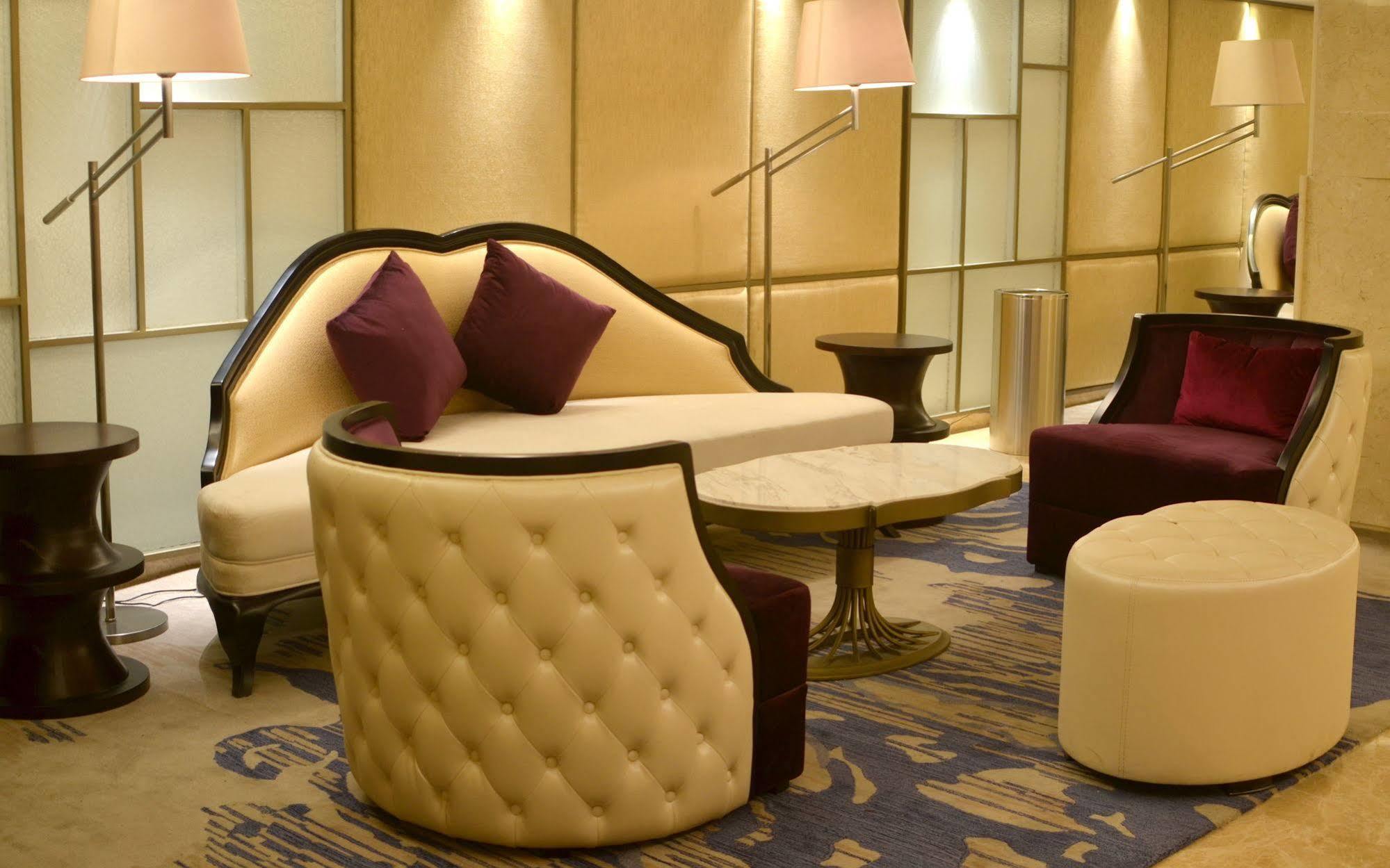 Louis Kienne Hotel Simpang Lima Semarang Exteriér fotografie